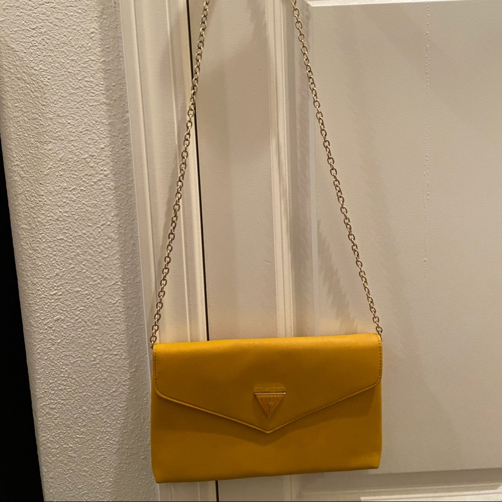 Guess mustard Cross body